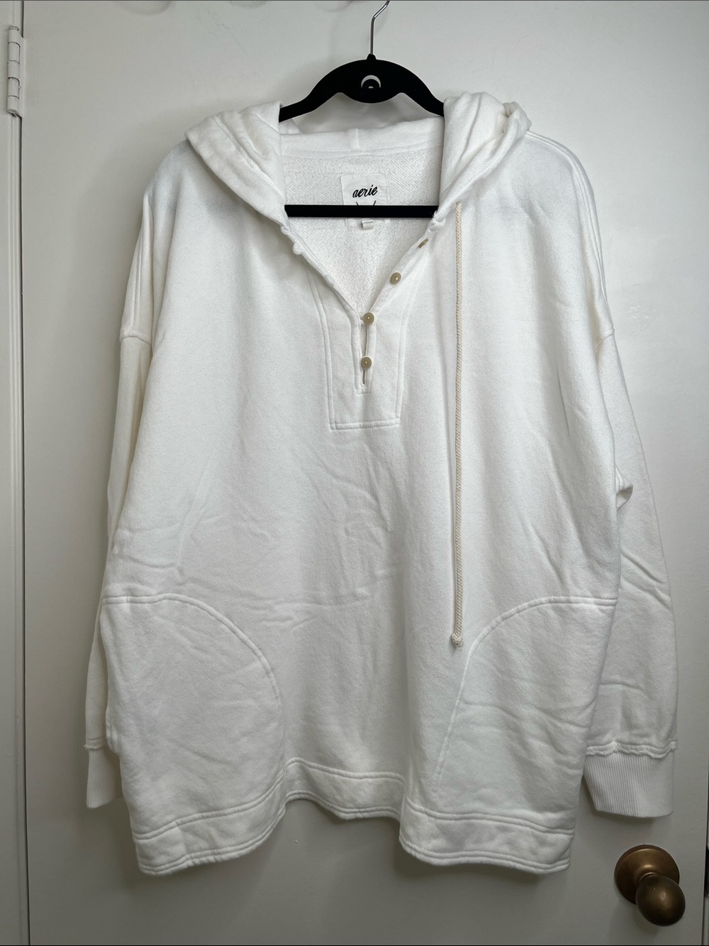 Aerie Sweatshirt Mens Medium Hoodie Henley White Pockets Buttons Pullover Casual